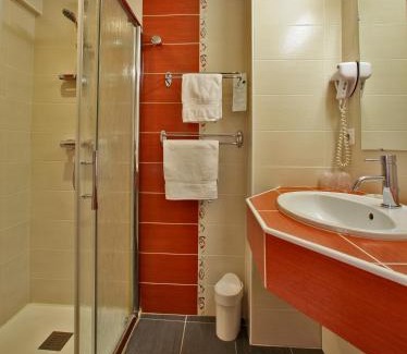 Sarlat-la-Caneda Hotel | Hôtel Le Madrigal