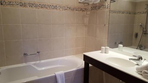 Sanary-sur-Mer Hotel | hôtel Le Synaya