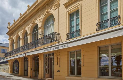 Notre-Dame Hotel | Hôtel Les Lumières - Relais & Châteaux
