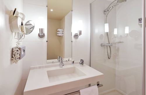 Monplaisir Hotel | Hôtel Mercure Lyon Centre Lumière