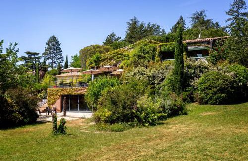 Greoux-les-Bains Hotel | Hôtel & Résidence Lou Paradou Gréoux Les Bains