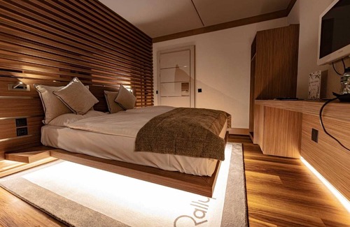 Bulle Hotel | Hôtel Rallye & Entrées aux Bains de la Gruyère