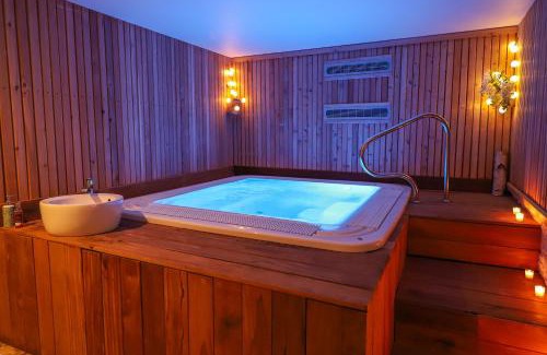 Brive-la-Gaillarde Hotel | Hôtel SPA Le Miel des Muses