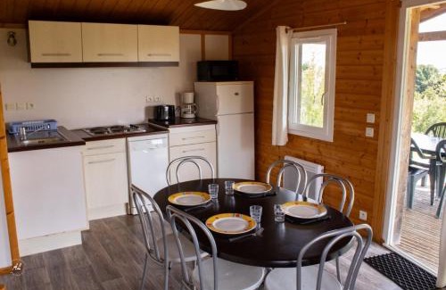 Monclar-de-Quercy Resort | H des Lacs 3p 4 pers