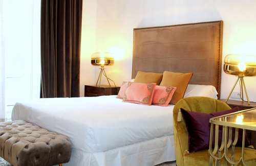 Alfalfa Hotel | H Doble Roomsole - One Bedroom Hotel, Sleeps 2