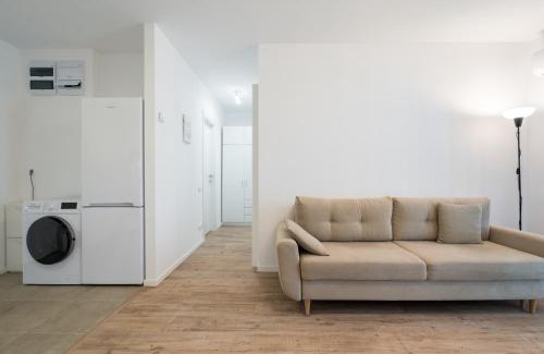 Pipera Apartment | H Pipera Lakeview