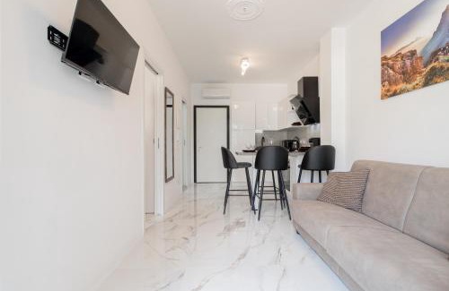 Sanremo Apartment | H11 DOLCE DIMORA Sanremo - Bilocale