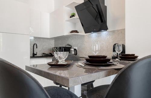 Sanremo Apartment | H11 DOLCE DIMORA Sanremo - Bilocale