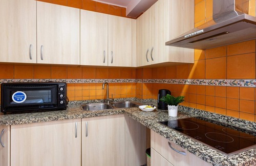 Carretera de Cadiz Apartment | H2M Montesa 700m from beach Rooftop terrace