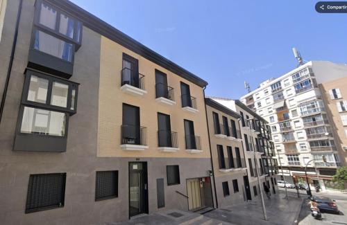 San Felipe Neri Apartment | H2M Postigo Duplex terrace 2 bathrooms, Smart TV, Oven