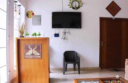 Bullawala Hotel | H3-Peacock Feather (Hotel Near Sahastradhara)