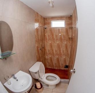 Arequipa House | Hab baño compartido, 10 cdas Plaza de Armas, con terraza y vista a los volcanes