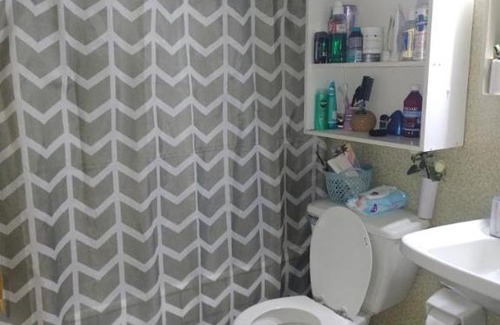 La Serena House | Habitación con baño privado
