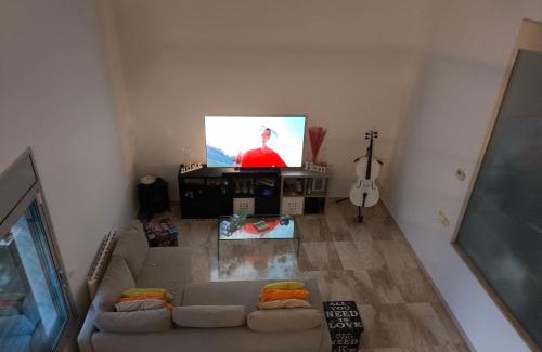 Viladecans House | Habitación doble con baño privado y desayuno incluido