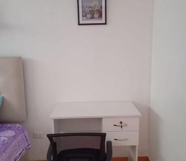 Santiago de Surco House | Habitación Doble Estándar con baño privado en Monterrico Sur