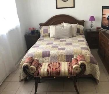 Caballito House | Habitaciónes privadas doble y single con baño compartido en casa familiar