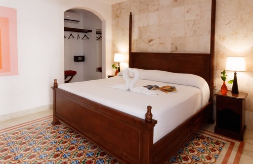 Chichen Itza - Valladolid Hotel | Habitacion de lujo estilo colonial en Valladolid, Yucatán.