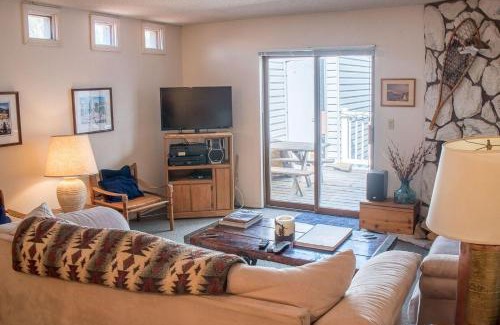 Ketchum House | Habitat Condo A7