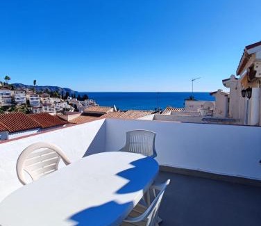 Nerja House | HACIENDA 36 MENYBER