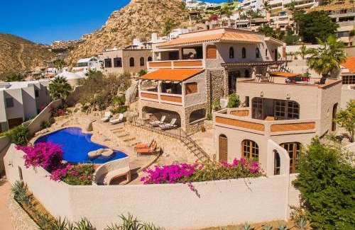 Pedregal Villa | Hacienda Edith by Cabo Villas