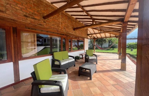 Villa de Leyva Ski Chalet | Hacienda oasis de la villa