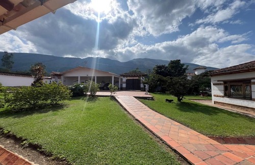 Villa de Leyva Ski Chalet | Hacienda oasis de la villa