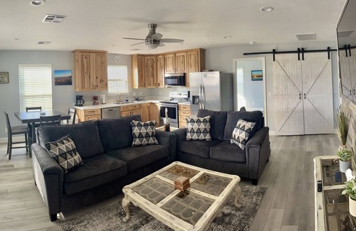 Hackberry House | Hackberry Hideaway III