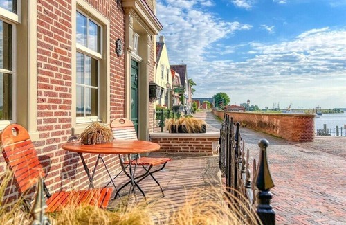 Greetsiel House | HafenKOJE *anno 1792*