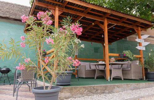 Mako Bed & Breakfast | Hagyma Panzió Makó