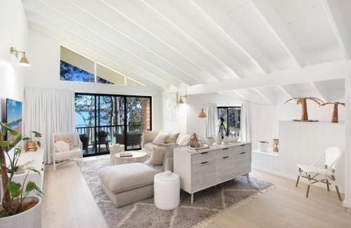 Sanctuary Point House | Hahn Sanctuary - Book 4 nights, pay for 3!