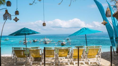 Mushroom Bay Resort | Hai Tide Beach Resort