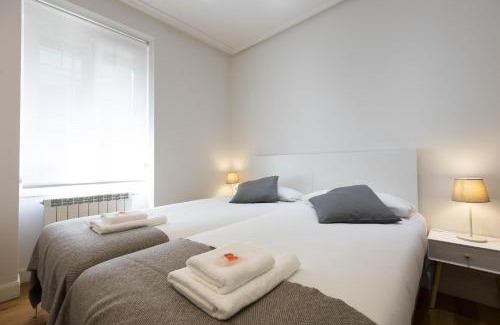 La Marina Apartment | Haizea by Smiling Rentals