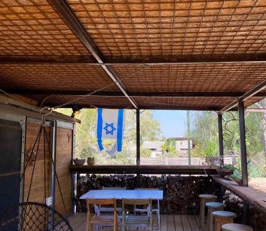 Eshkol Cabin | HaKaron