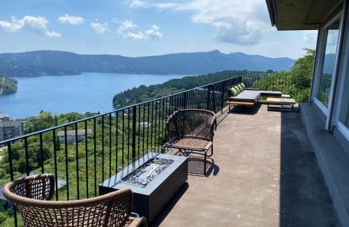 Hakone Villa | Hakone SkyLake 箱根湖と山を望む絶景