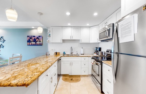 Kihei House | Hale Kai O Kihei Condo w/Ocean View, Shared W/D-Waves Await
