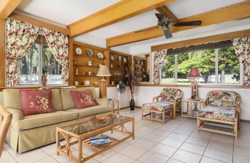 Naalehu House | Hale Kamāoa Naalehu
