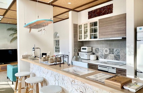 Zushi House | Hale Kotsubo