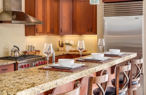Kamuela House | Hale Mele Polynesian Pod Style with Pool/Hot Tub, Gazebo, Golf Cart & Ebikes