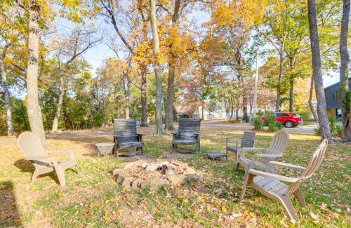 Afton House | Half-Mi to Grand Lake and Marina Monkey Island Home