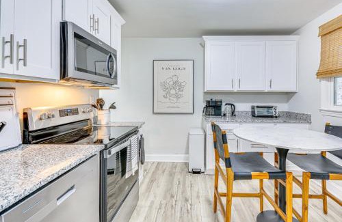 High Point House | half Mi to High Point University Quaint Abode!