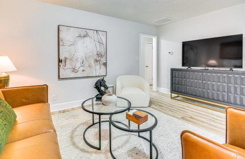 High Point House | half Mi to High Point University Quaint Abode!