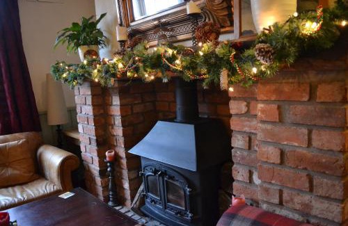 Powick Hotel | Halfway House