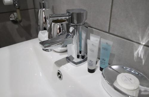 Halifax Apartment | Halifax House, Studio Apartment 214