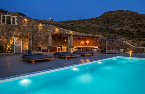 Xilokeratidi Villa | Halu Luxury Villa - 5 Bedroom