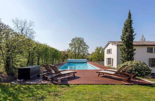 Saint-Genis-les-Ollieres House | Hamac Suites -Villa les Gouttes