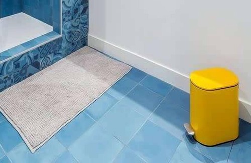 Boucle - Gros Caillou Apartment | Hamac Suites - Suite Herbouville - Quai du Rhône