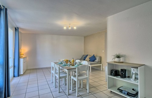 Saint-Hilaire-de-Riez House | Hameau Océan by Interhome