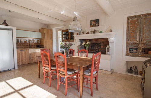 Gordes House | Hamlet house with pool, quiet, with great view, near Gordes