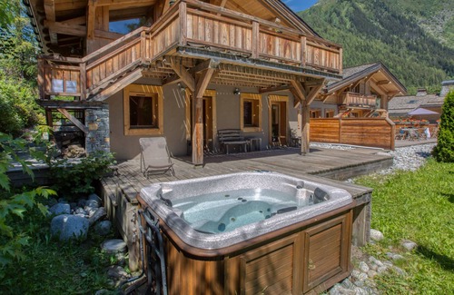 Argentiere Ski Chalet | Hamlet of 4 Luxury 5* Chalets in Chamonix : 10 to 50 people: Seminar, Wedding,..