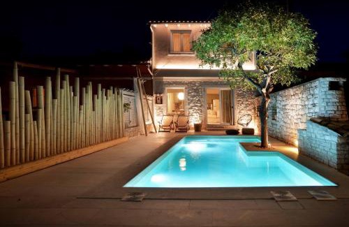 Lakka House | Hammock House